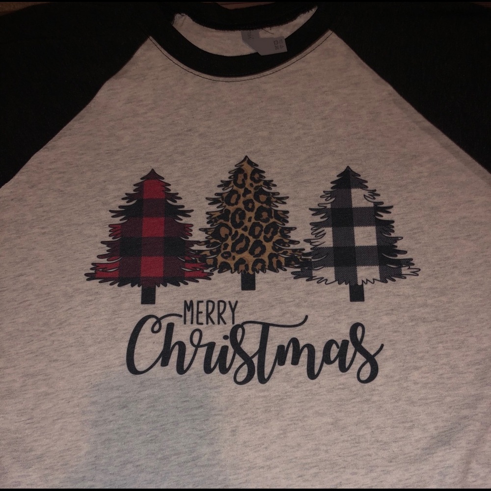 Merry Christmas Raglan